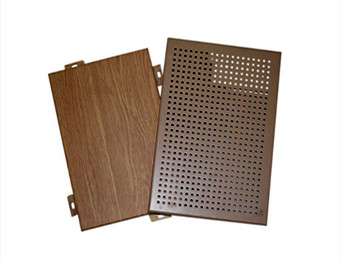 铝单板厂家解读氟碳铝单板和热转印木纹铝单板的区别